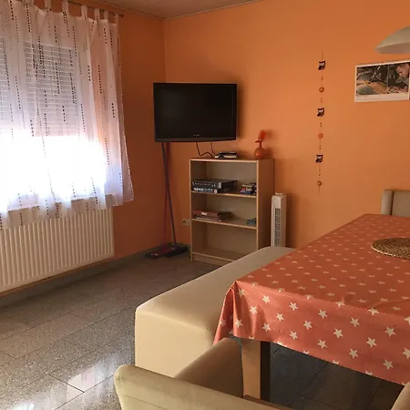 Apartment Durst